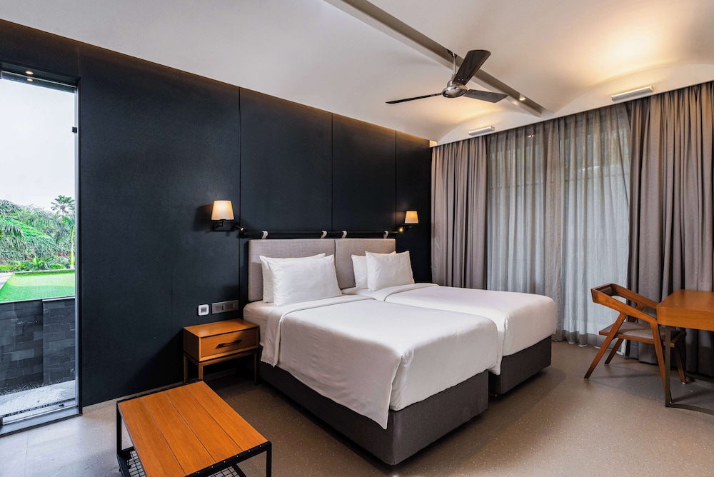 Villa, 4 Bedrooms - Photo 6