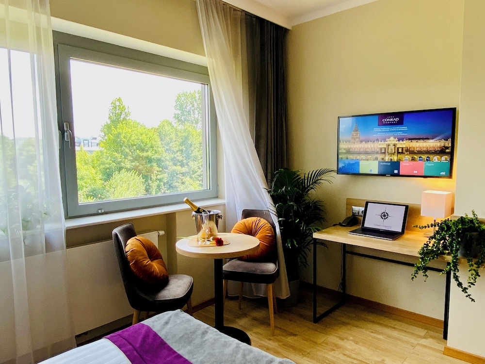 Double Room - Photo 9