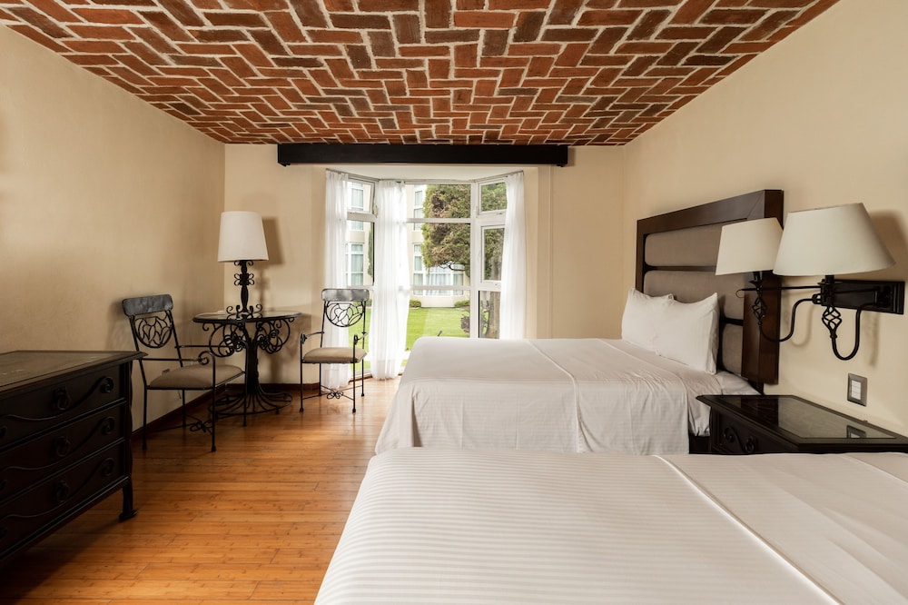 Deluxe Double Room - Photo 10