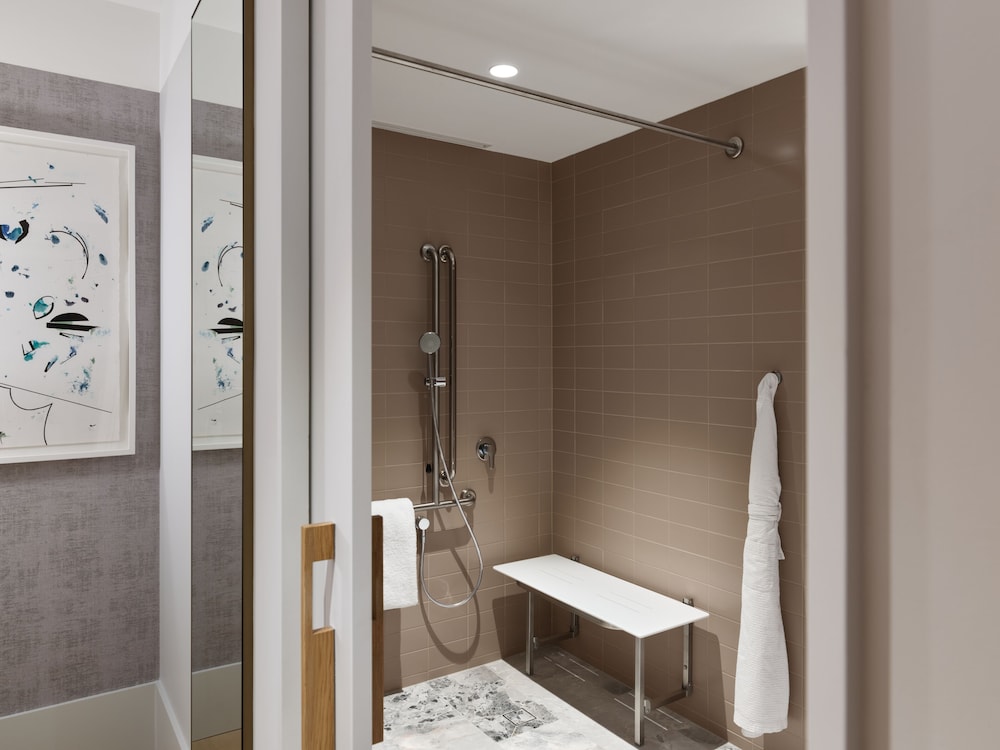Classic Room, 2 Twin Beds, Accessible