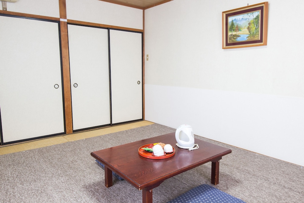 Japanese Style Room Triple, Smoking - Photo 3