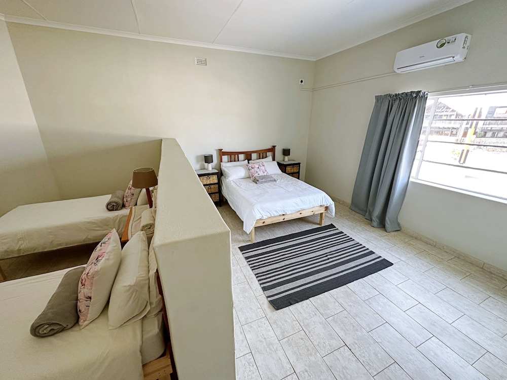Standard Quadruple Room photo 1