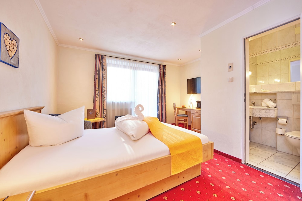 Deluxe Single Room, 1 Twin Bed, Patio photo 2