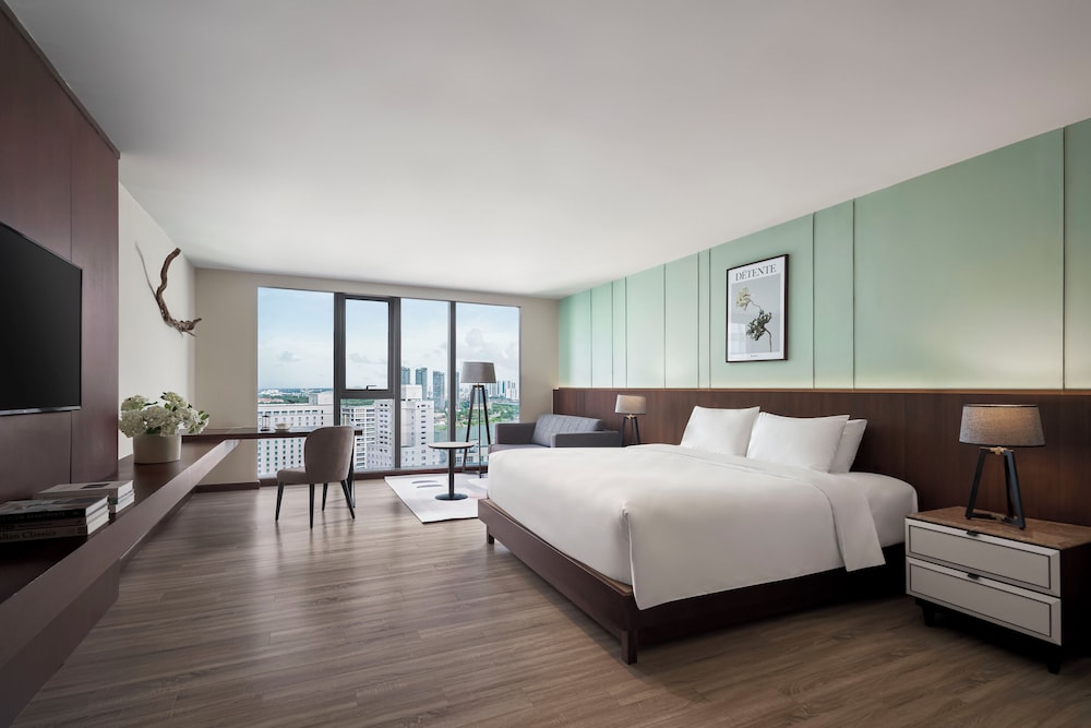 Superior Room, City View photo 2