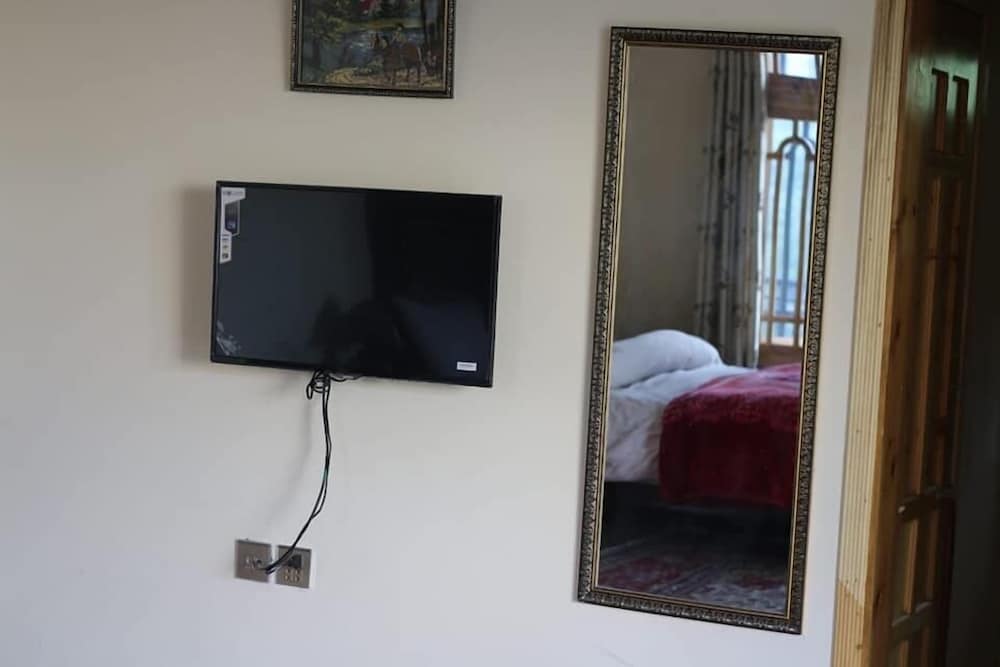 Deluxe Double Room photo 3