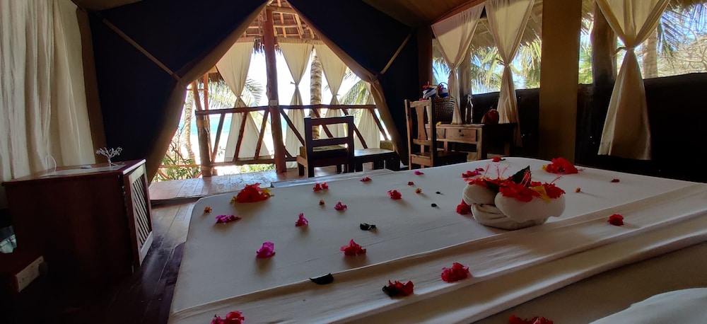Luxury Tent Ocean Front no 1