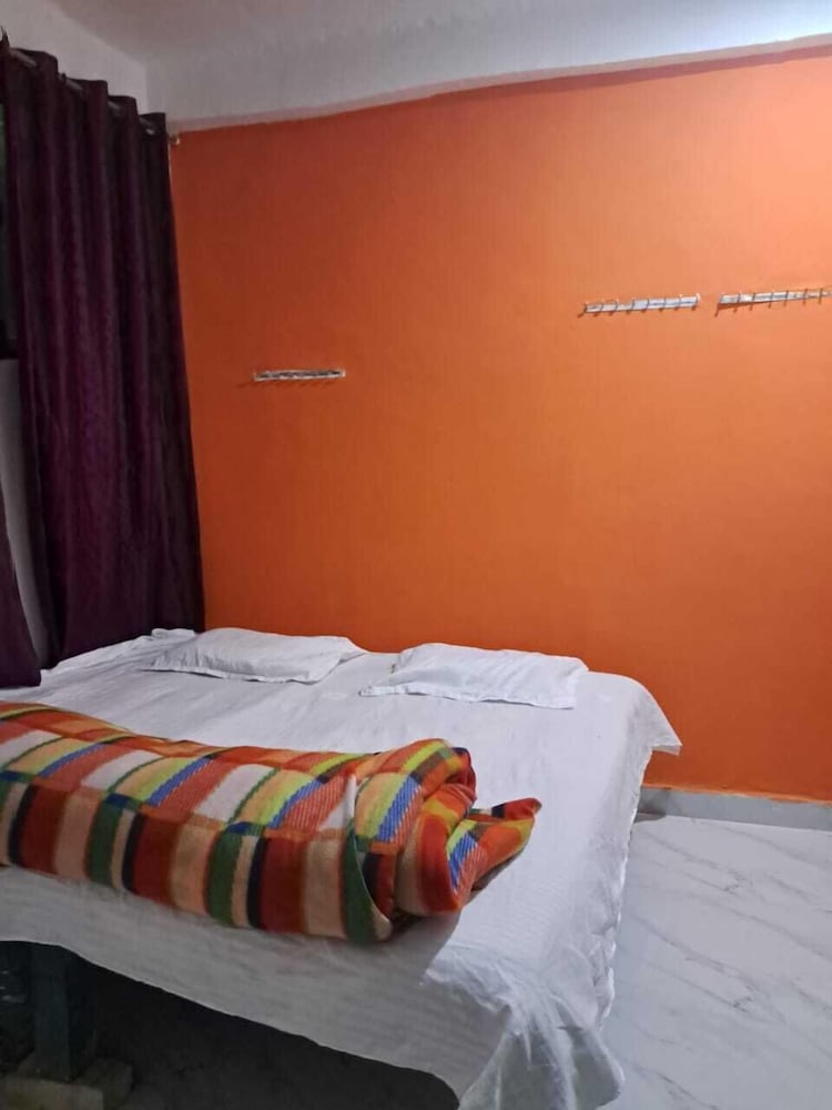 Standard Room photo 2