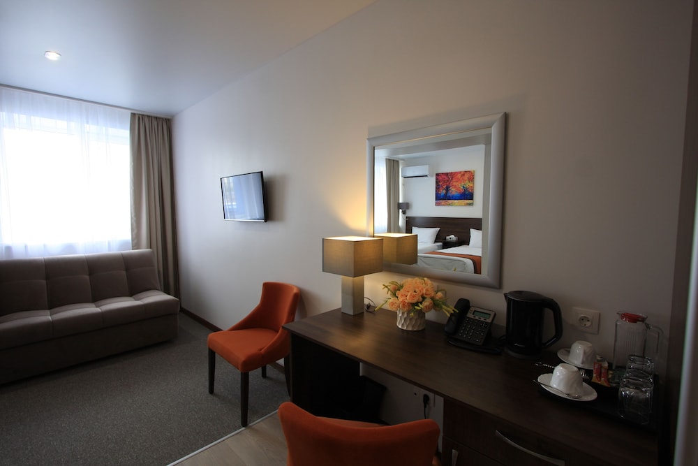 Standard Double or Twin Room, 1 Bedroom, Accessible photo 2