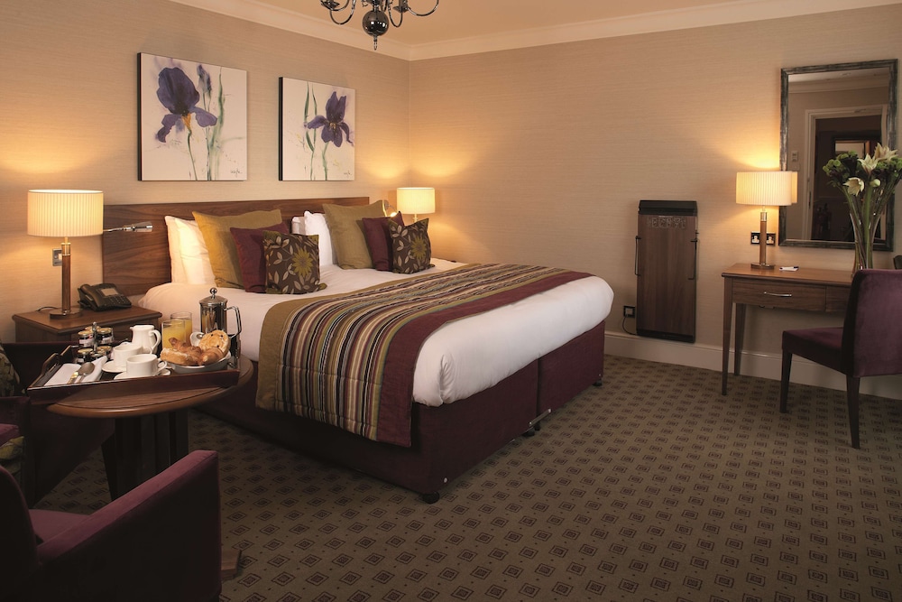 Suite, 1 King Bed, Non Smoking - Photo 3