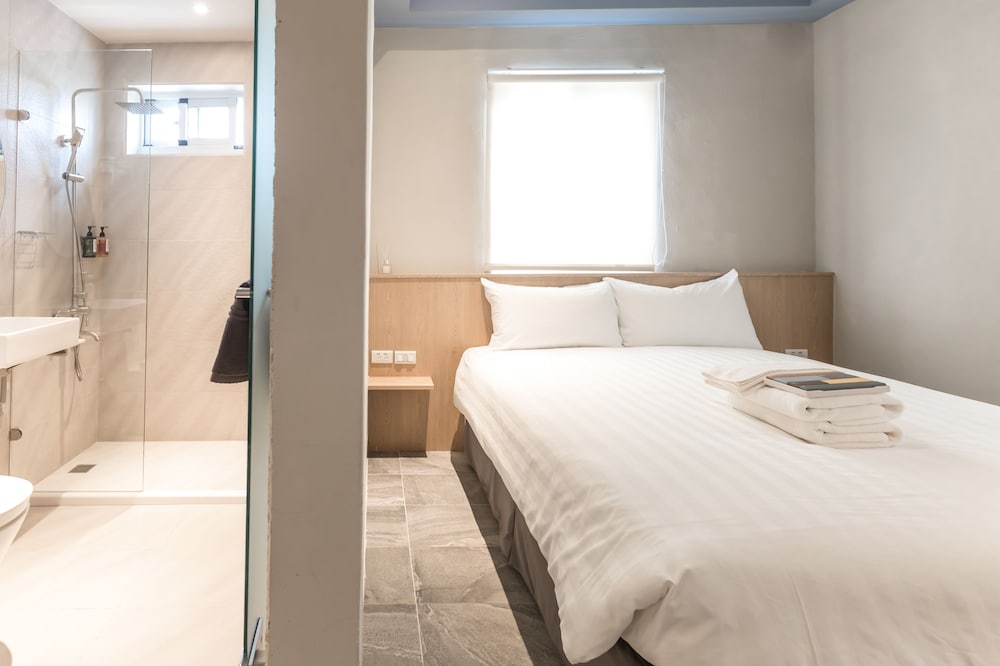 Standard Double Room, 1 Double Bed - Photo 10