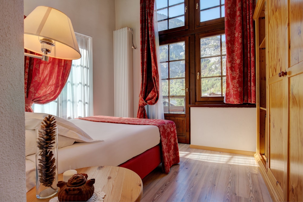 Superior Room - Photo 2