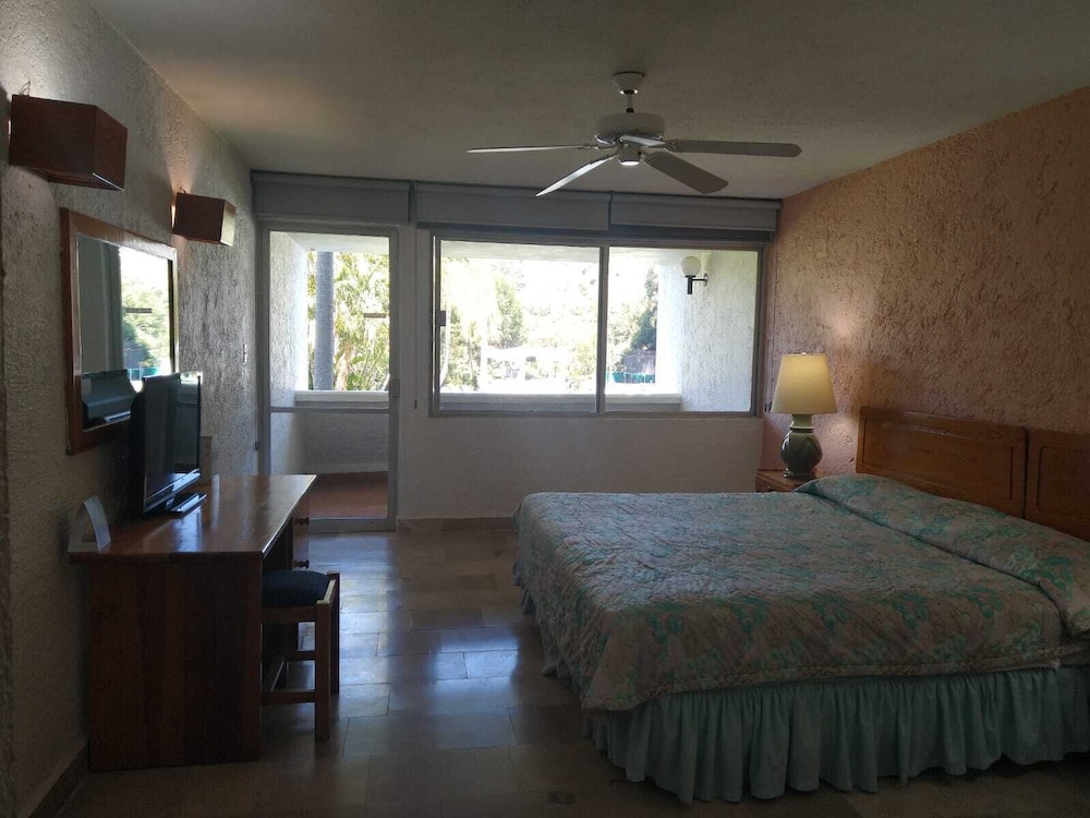 Room, 1 King Bed