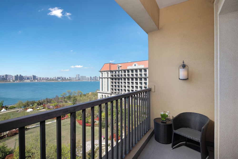 Premium Room, 2 Twin Beds, Sea View photo 2