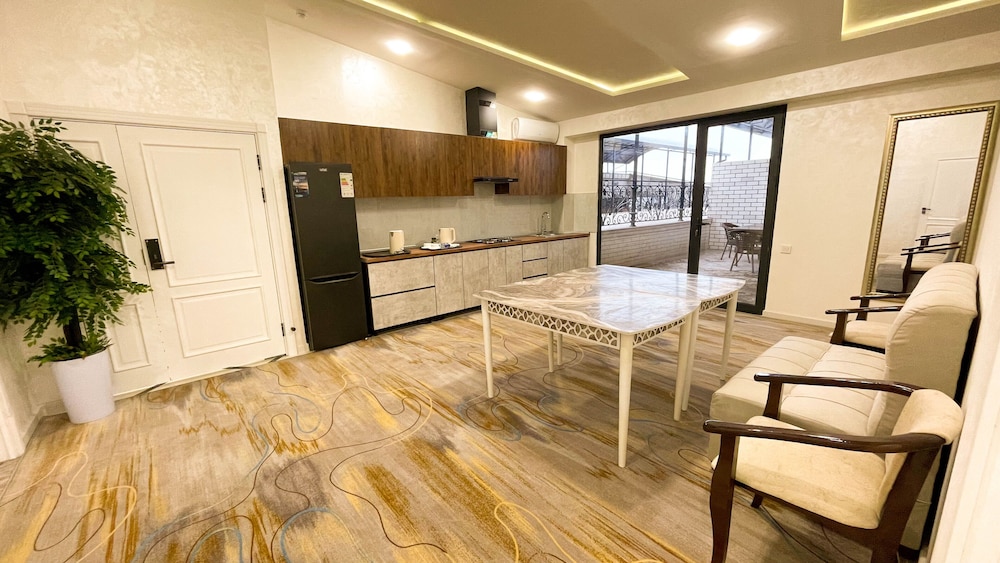 Family Apartment, 3 Bedrooms, Accessible