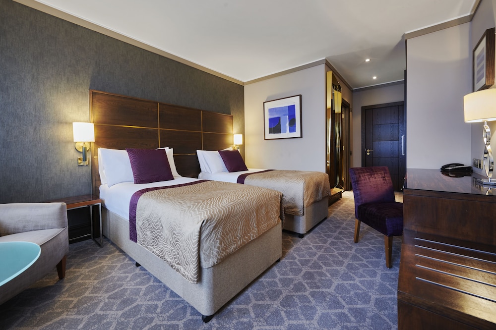 Classic Twin Room - Photo 2