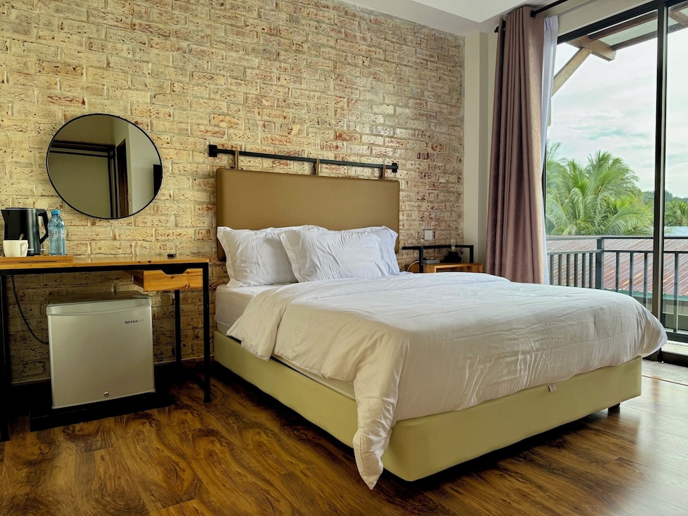 Standard Double Room, River View