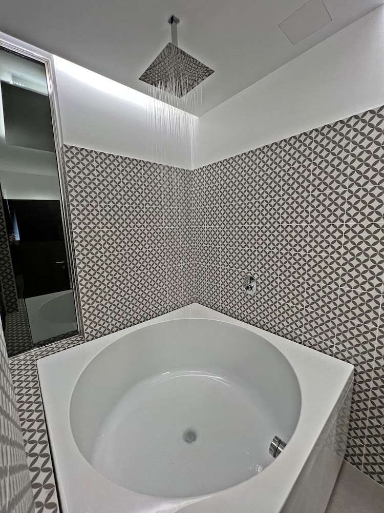 Suite, Sea View (3 people) - Photo 12