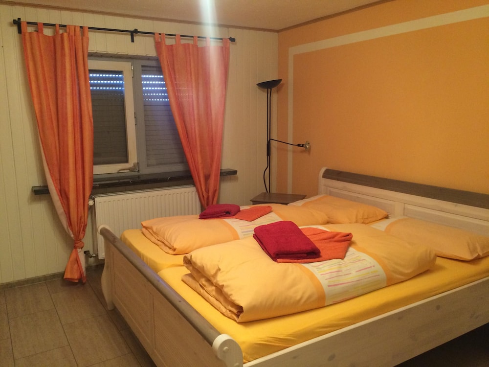 Family Room, Private Bathroom, Garden View