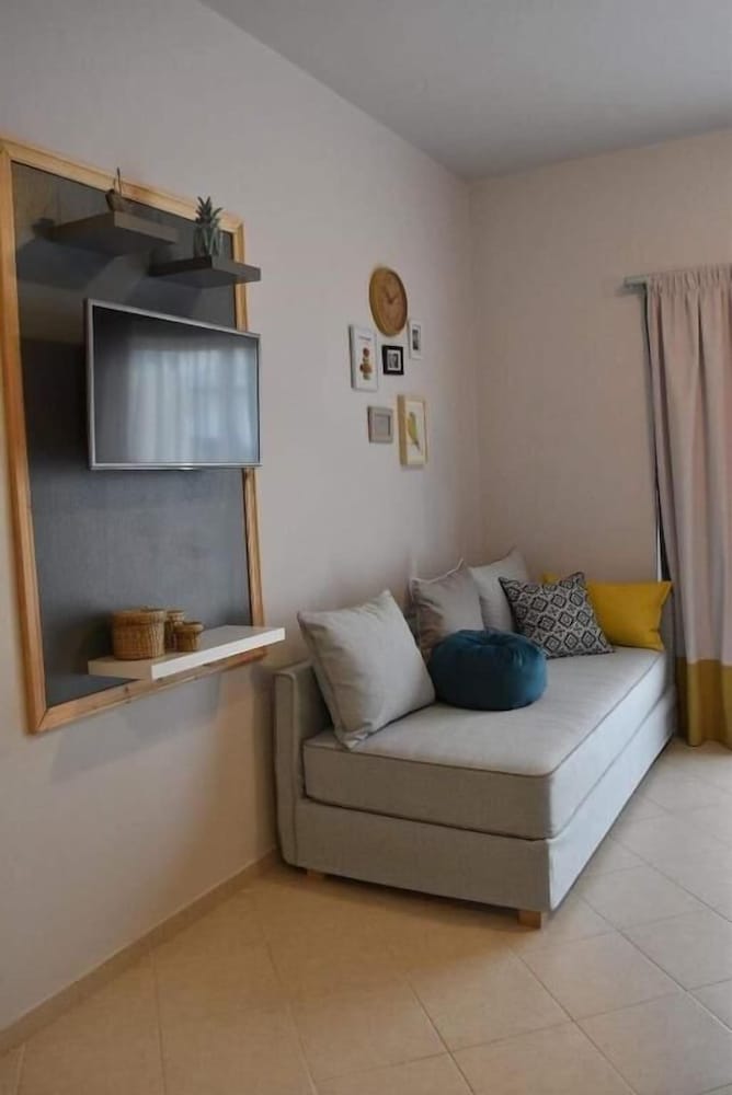 Economy Studio, 1 Double Bed with Sofa bed, Non Smoking, Balcony