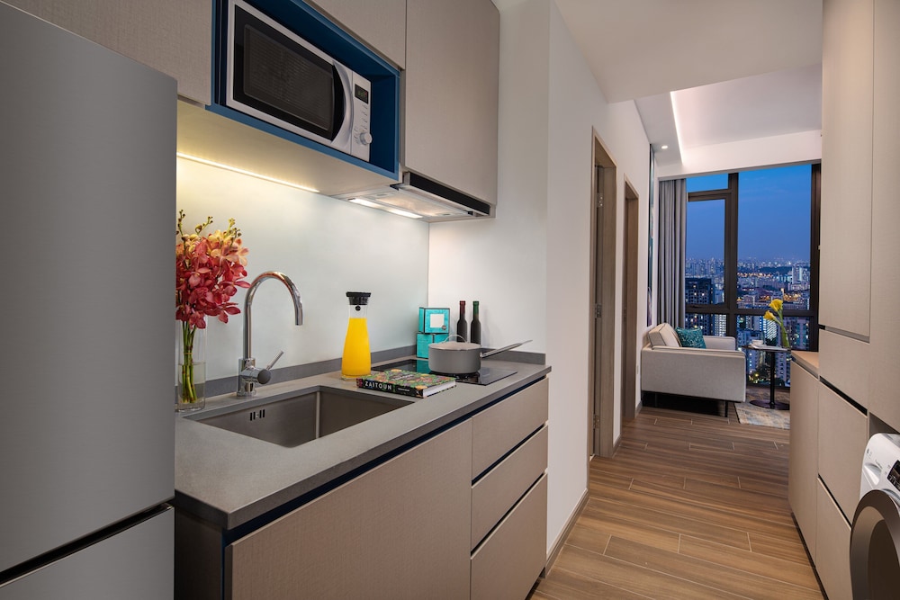 Premier Room, 1 Bedroom, Kitchenette photo 3