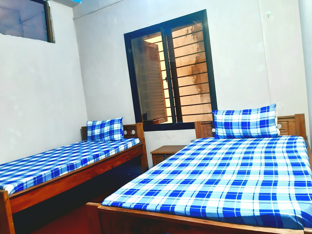 Economy Double or Twin Room, 5 Bedrooms, Non Smoking photo 3