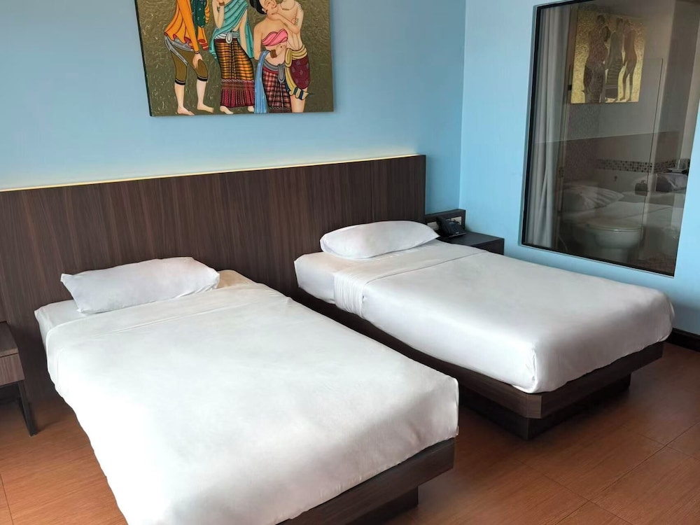 Executive Double Room, City View