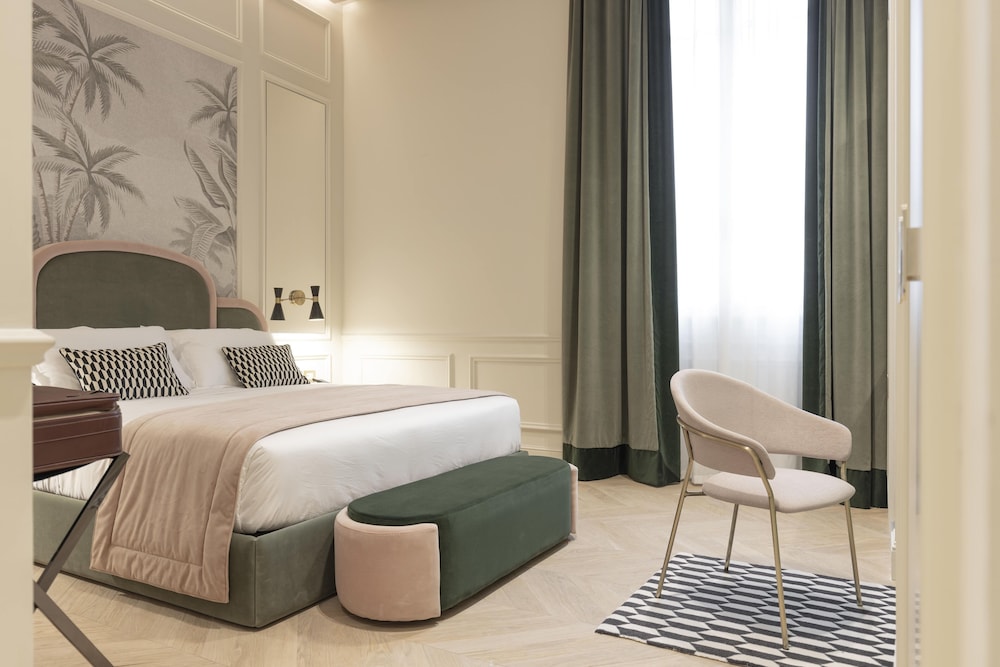 Signature Double Room (20sqm)