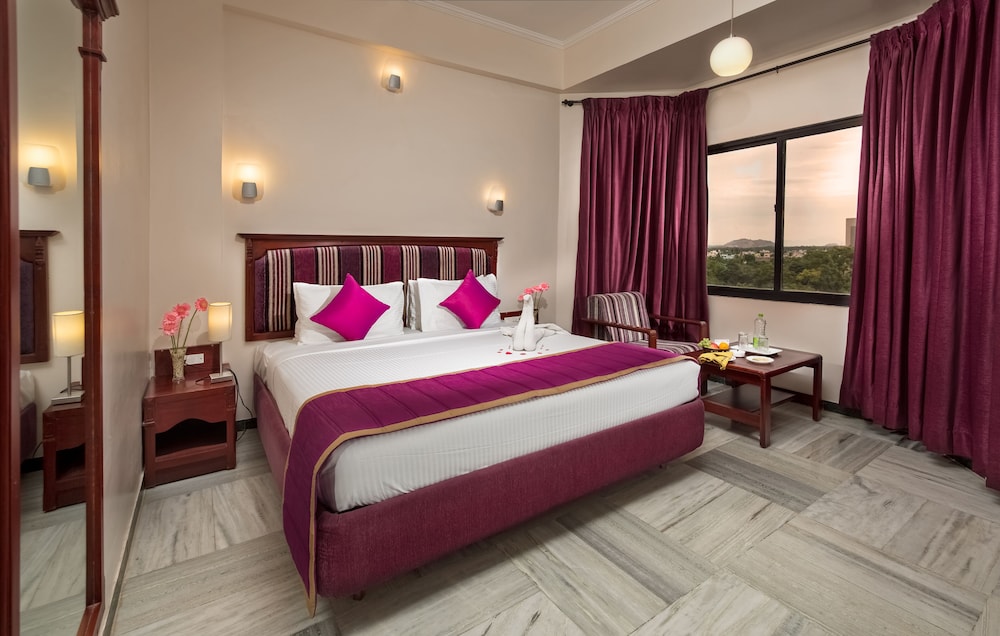 Standard Double Room - Photo 2