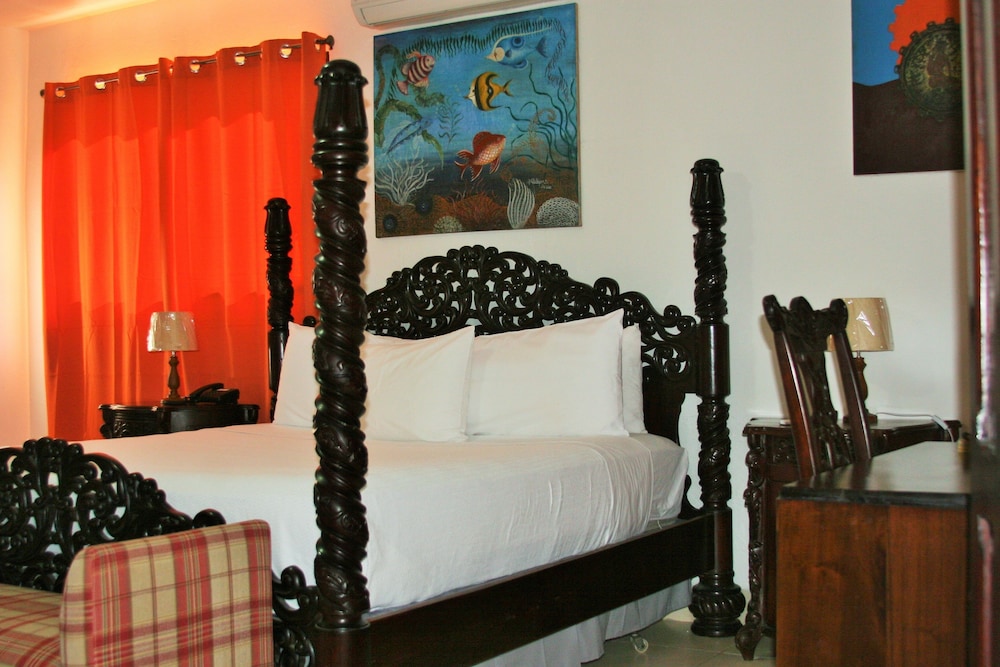 Executive Suite, 1 Bedroom, Private Bathroom photo 3