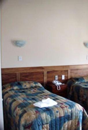 Double or Twin Room photo 2