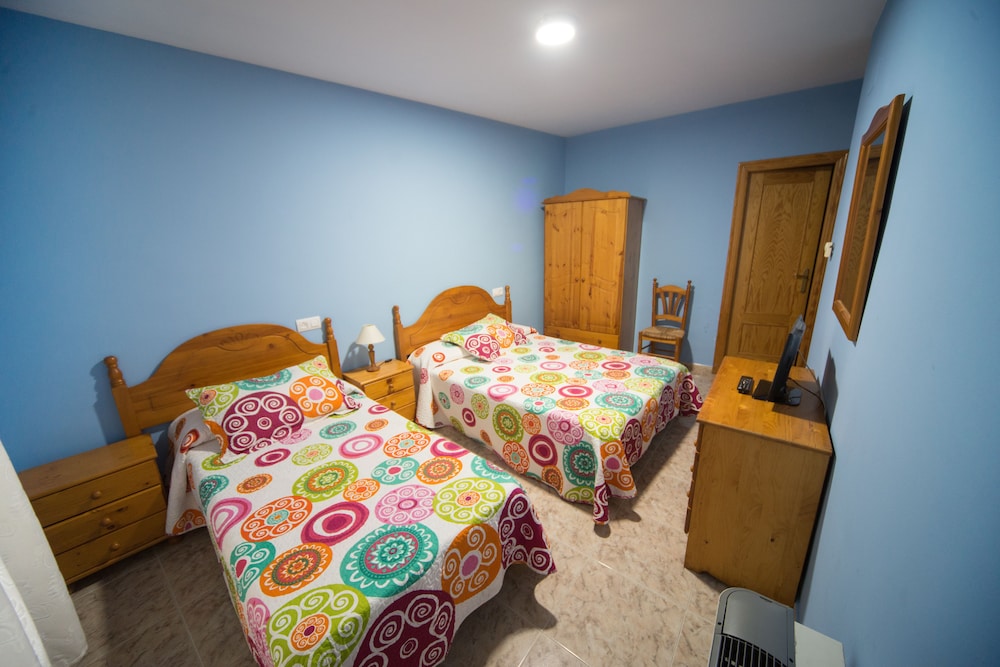 Double or Twin Room photo 3