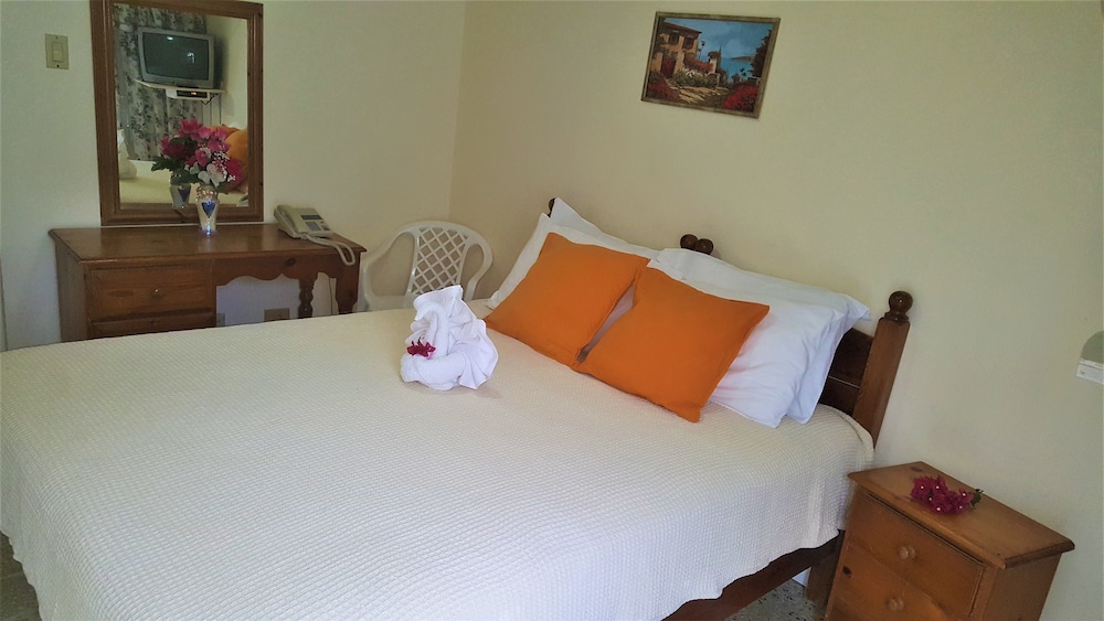 Luxury Double Room, 1 King Bed, Balcony