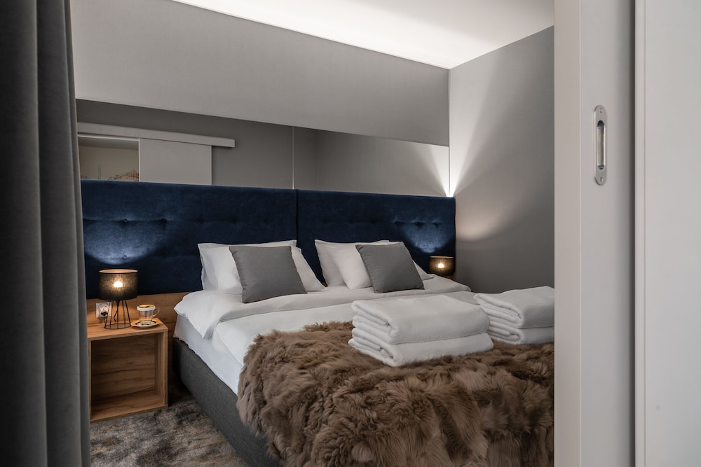 Superior Apartment photo 1