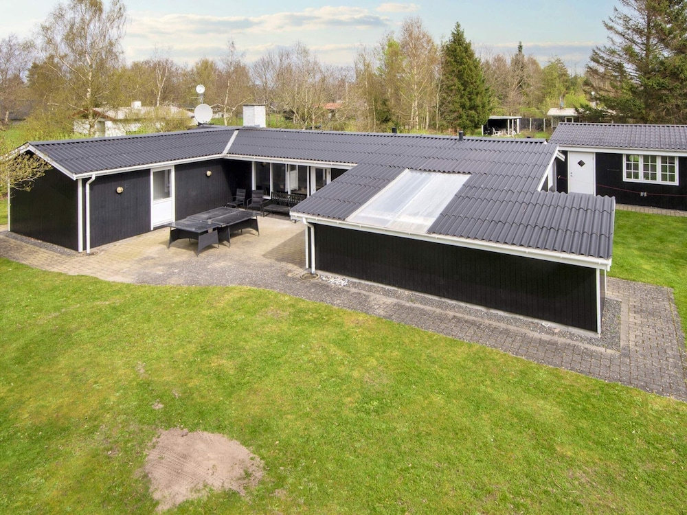 House photo 1