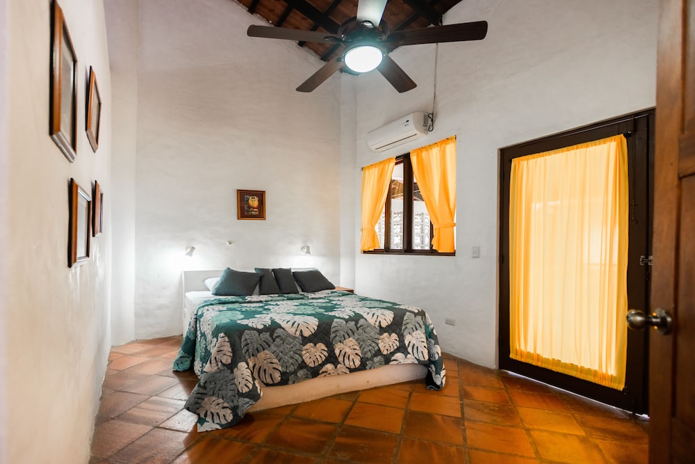 Deluxe Villa, 2 Bedrooms, Pool View