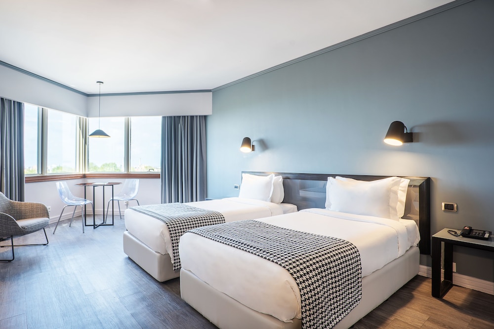 Comfort Twin Room