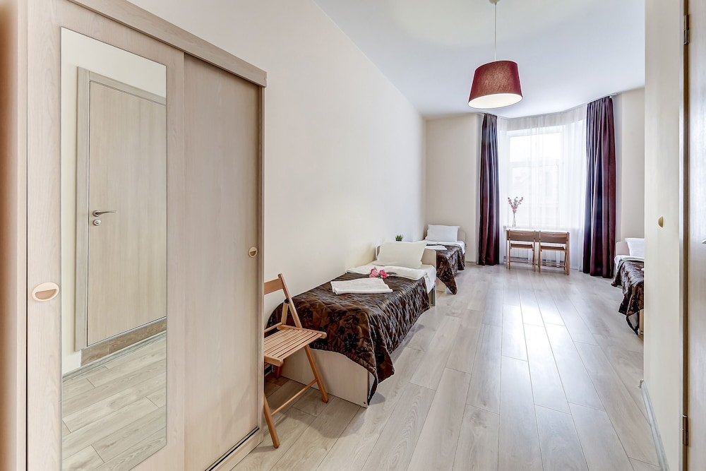 Basic Triple Room