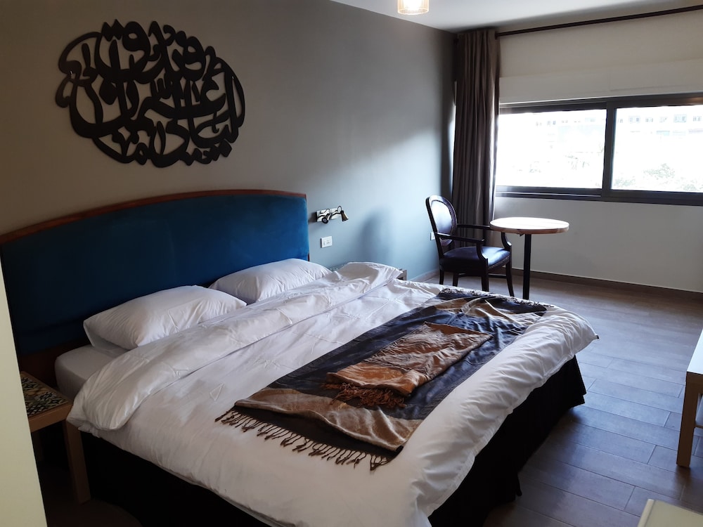 Deluxe Double Room - Photo 1