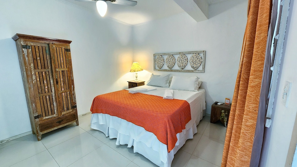 Standard Twin Room photo 1