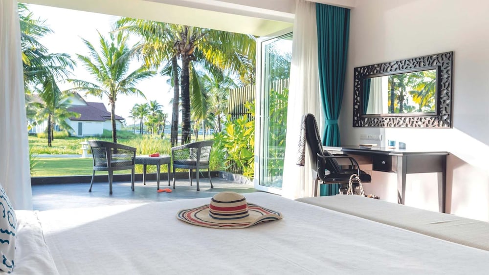 Deluxe Double Room, Garden View - Photo 9
