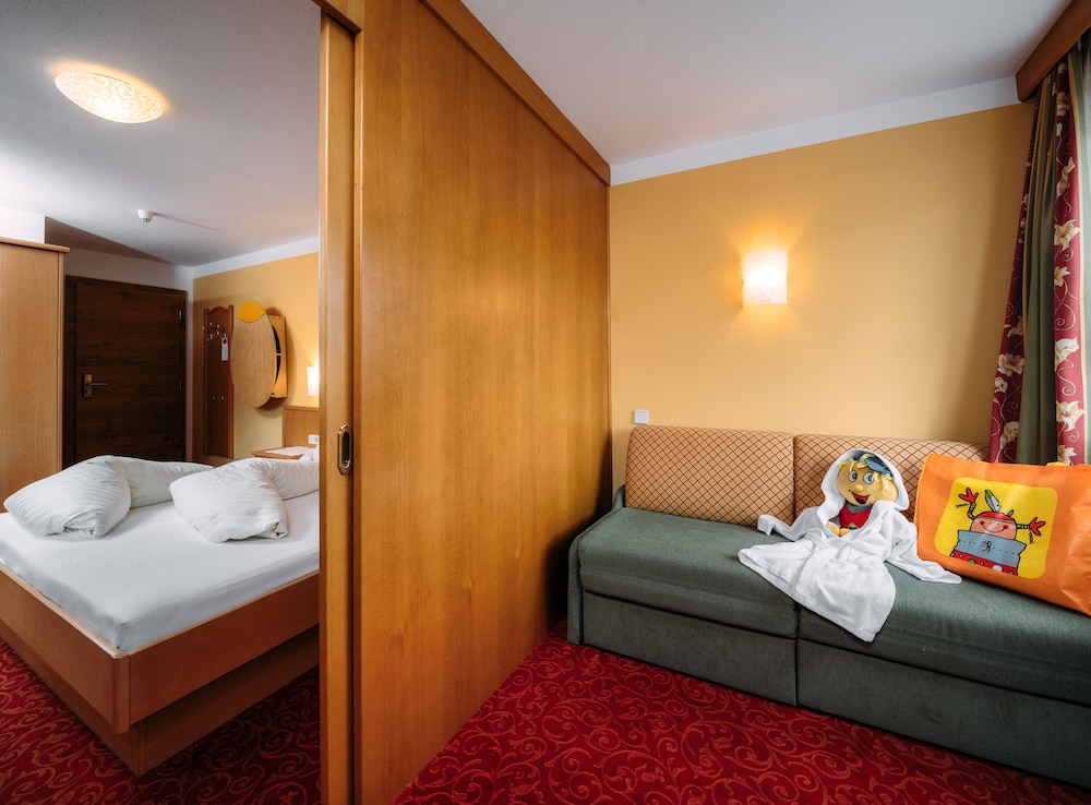 Room (Berta)
