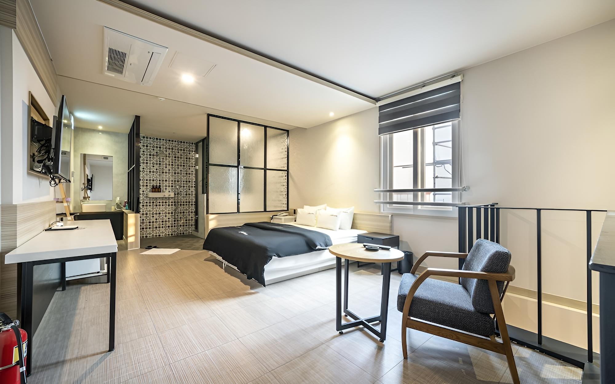 Room (DUPLEX event room (duplex spa)) - Photo 8