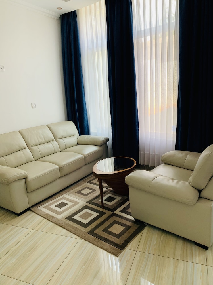 Standard Twin Room, 2 Double Beds photo 2