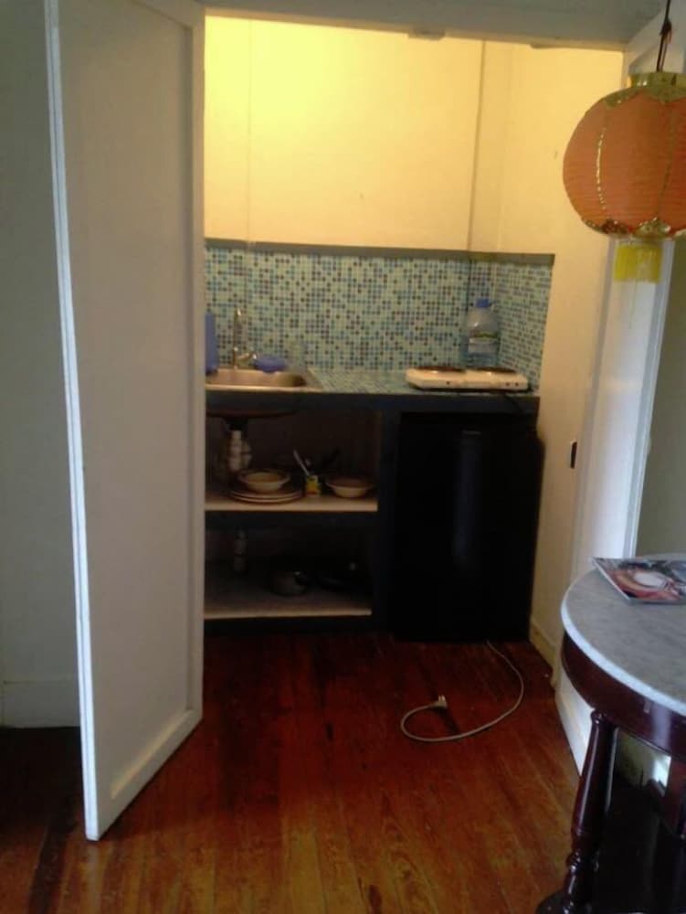 Studio, 1 Queen Bed photo 2