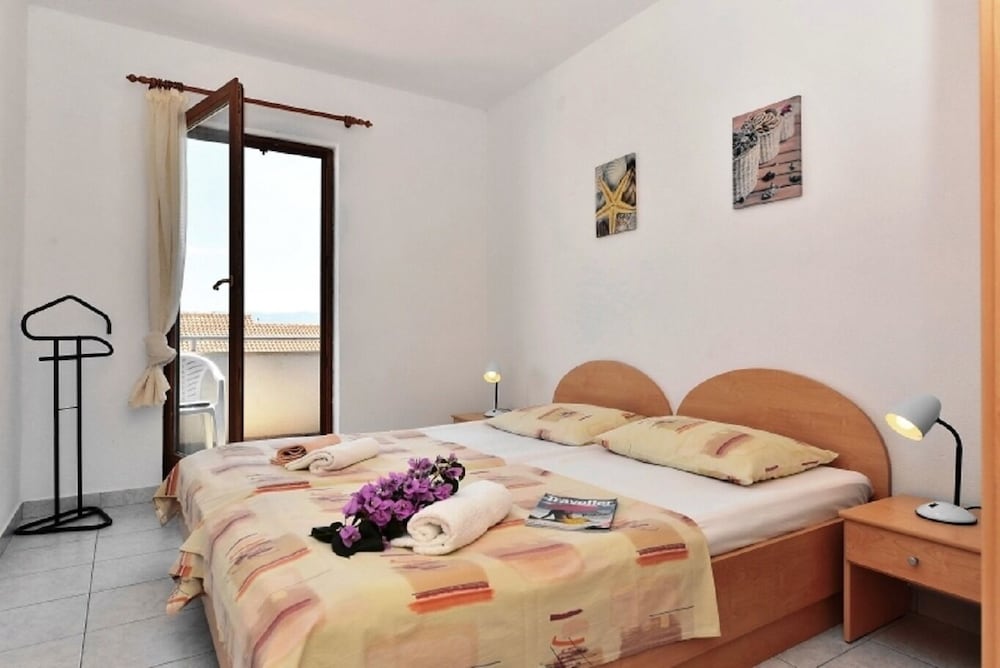 Apartment (Nikola - comfortable - A2(4))