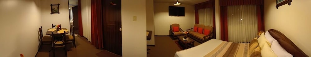 Suite photo 1
