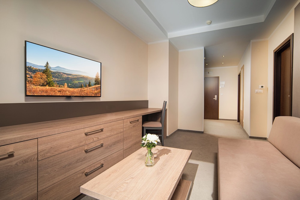 Junior Apartment