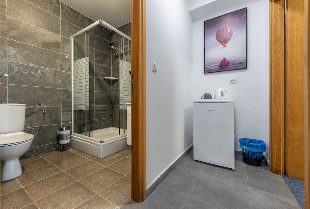 Room Standard with pool view for 2