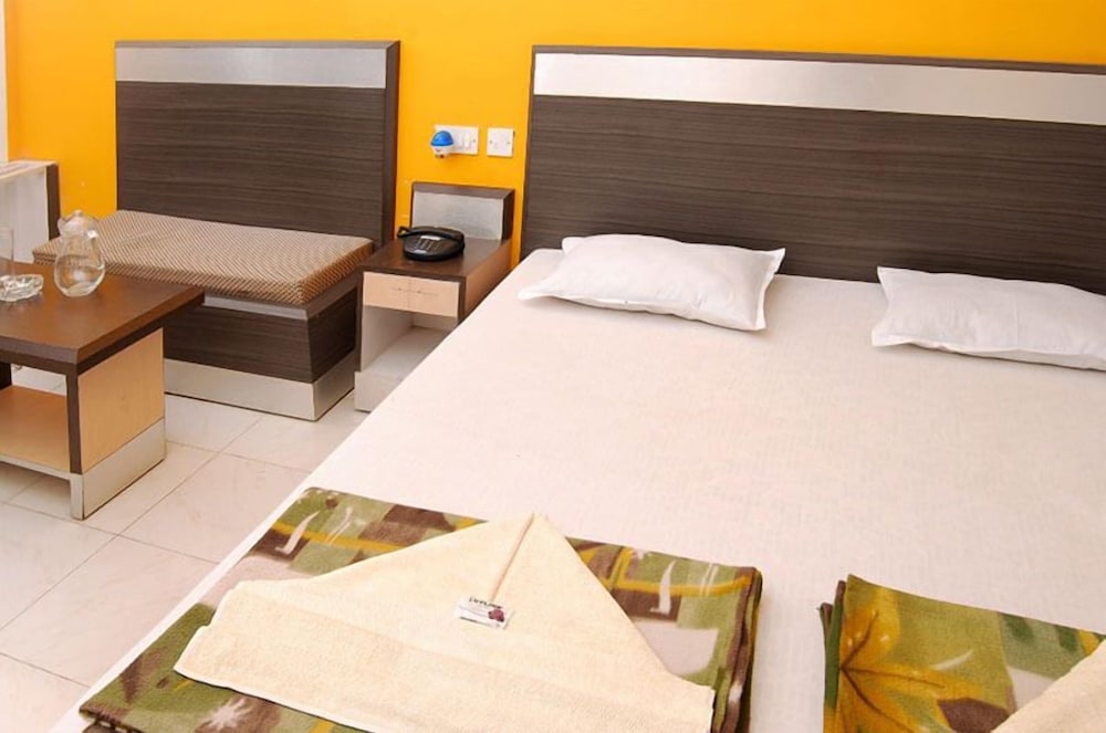 Deluxe Room Non A.C