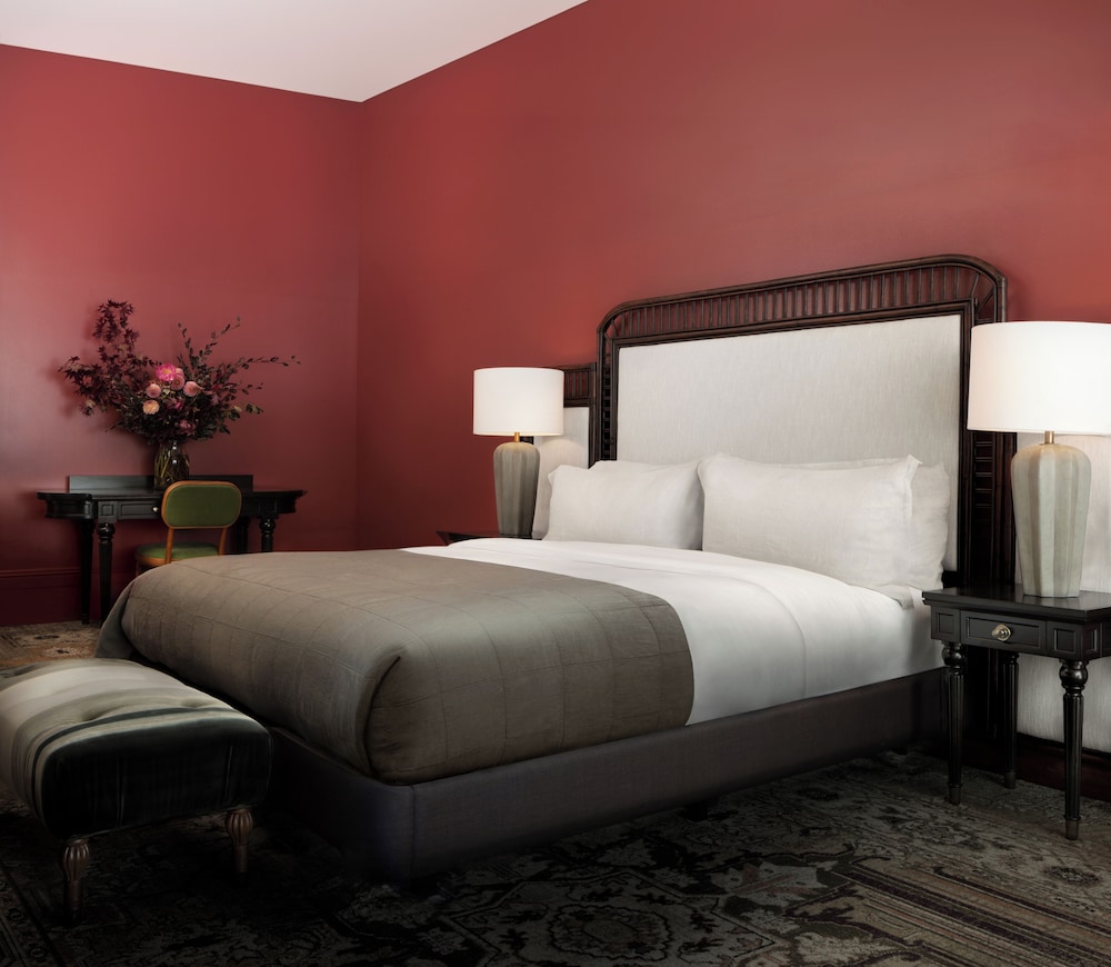 Superior Suite, 1 King Bed (Grand Suite)